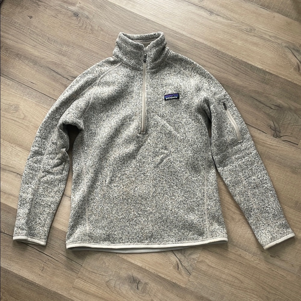 Patagonia Oatmeal Women’s Sweater